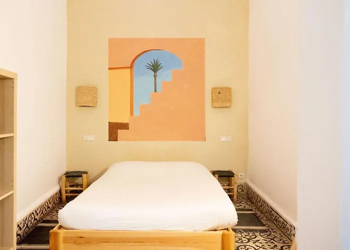 Hostel La Smala